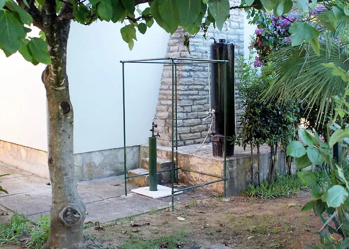 Apartment Apartments With Parking Space Sabunike, Zadar - 5745 Privlaka (Zadar)